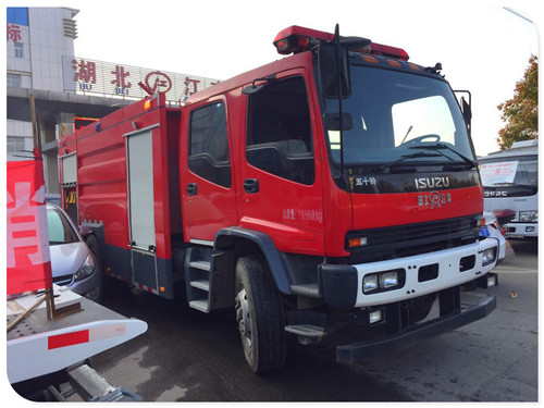 五十鈴單橋水罐消防車(chē) 微信圖片_20171127101425.jpg