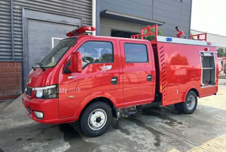 消防車(chē)圖片_副本.jpg 044fa84099e82f62d71a9e7afddbb90_副本.jpg