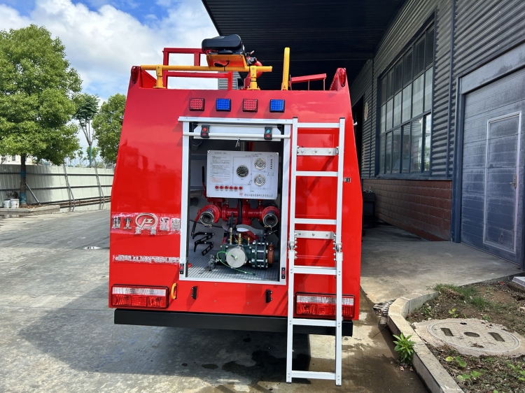 消防車(chē)副本.jpg c1ee9f76028eaa220551ae3df5c4e46_副本.jpg